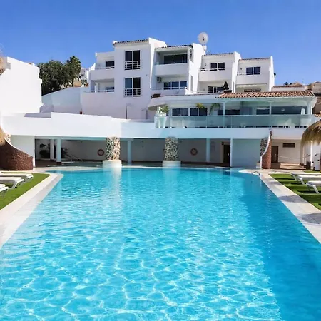 Island Pool Escape Lejlighed